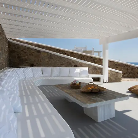 Casadei Pool 4-bdr Sea View 'anemos' & 'petra' With Nighttime Security Guard